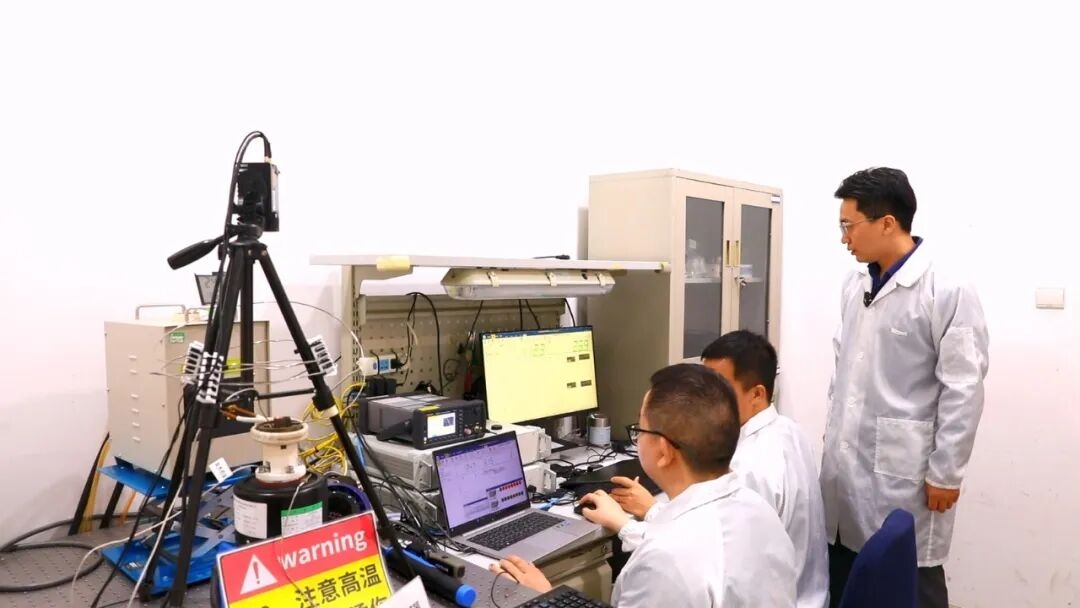 楊豐源團隊:為人形機器人打造“觸覺神經”