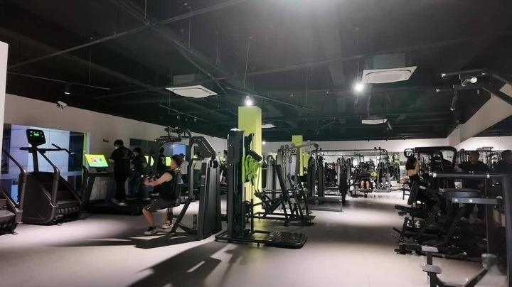 全程自助、按次付費,泰州24小時健身房悄然走紅