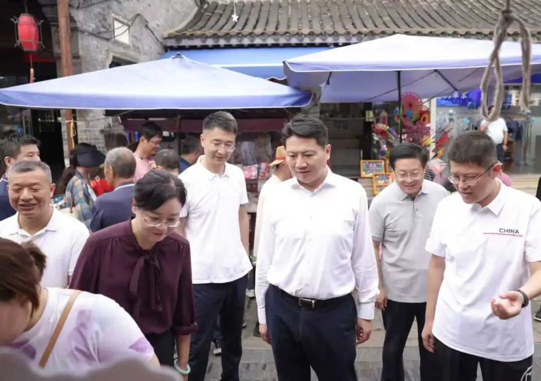 姜冬冬調研國慶中秋假期文旅消費工作