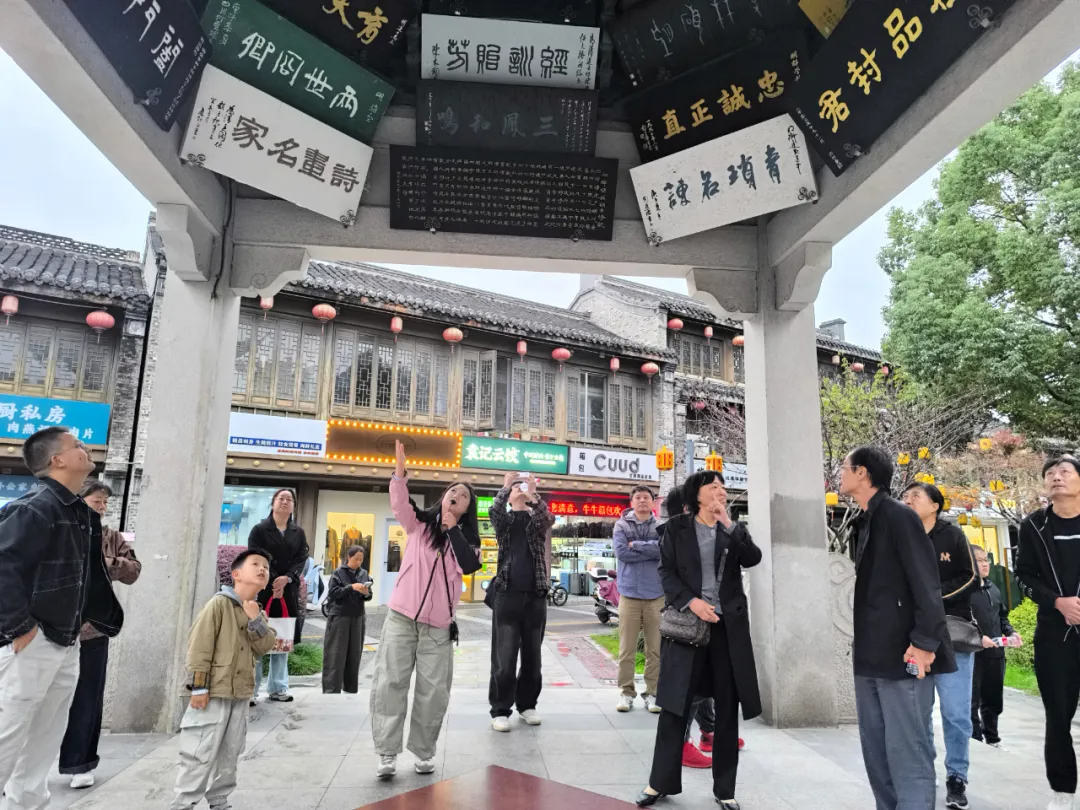 人文自然雙體驗!尋找蘇超“水滸108將”獲獎者暢游興化