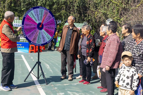 泰州海陵:銀齡力量激活基層治理新動能_fororder_6