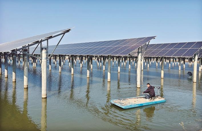 “無人機(jī)幫我管‘光伏塘’”
