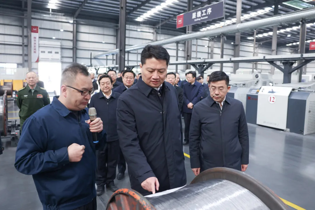 市委常委會(huì)在興化調(diào)研并專題研究興化工作