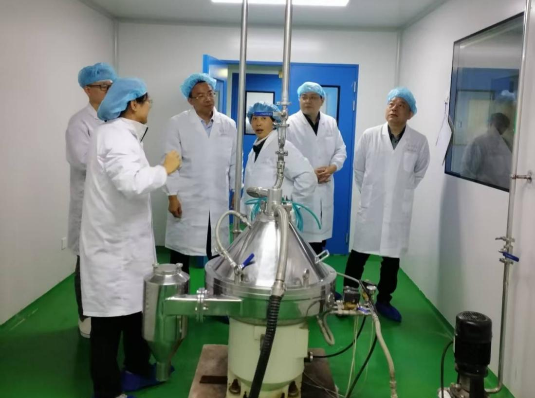 泰州姜堰:“银发兵团”助企改写中国智造高度