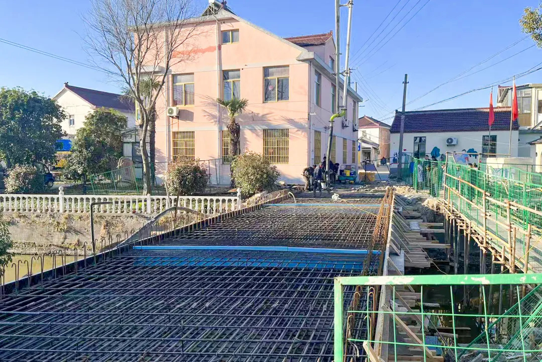 �Ϙ򡰟��¡�ͨ܇