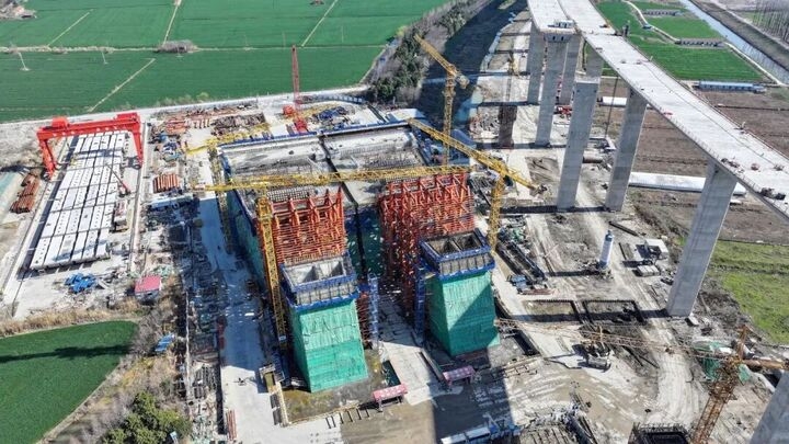 交汇点|“世界第一锚”建设进度过半,张靖皋长江大桥全面转入上部结构施工